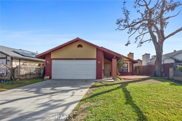 Detail Gallery Image 13 of 43 For 813 Orangewood, Bakersfield,  CA 93306 - 3 Beds | 2 Baths