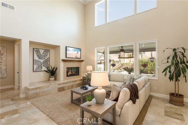 Detail Gallery Image 8 of 38 For 32063 Old Country Ct, Winchester,  CA 92596 - 4 Beds | 3/1 Baths
