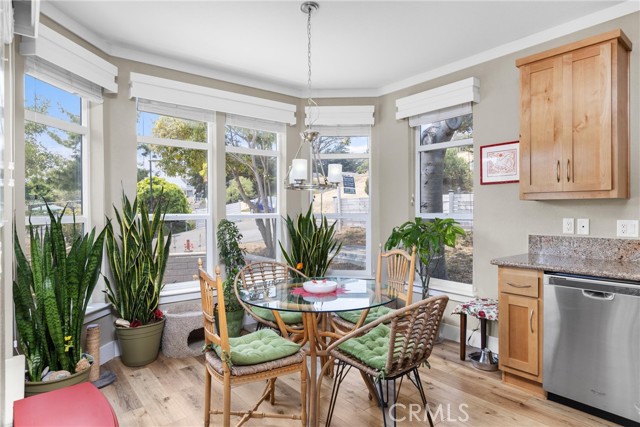 1460 Main Street, Cambria CA: https://media.crmls.org/medias/ff5b8e09-e45a-4abe-8134-258a47004145.jpg