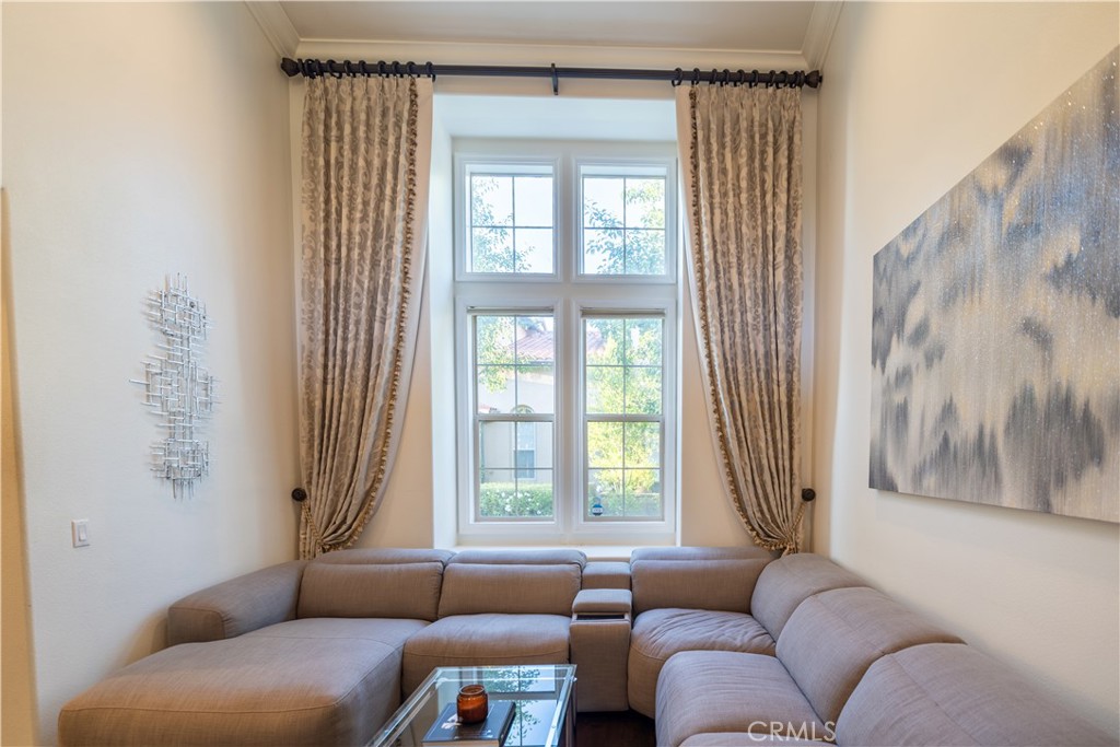 MLS #OC25199946 image #6