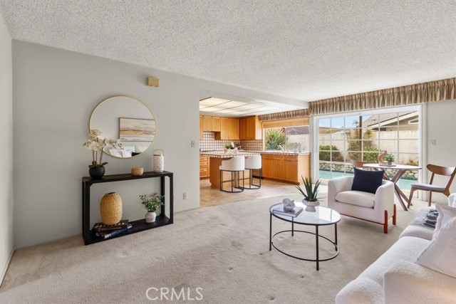 3521 Fern Circle, Seal Beach CA: https://media.crmls.org/medias/ff5cdef5-9df8-4e54-bfb4-68bee0dfe631.jpg