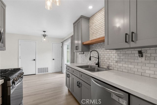 Detail Gallery Image 16 of 35 For 7579 Fennel Rd, Rancho Cucamonga,  CA 91739 - 3 Beds | 2 Baths