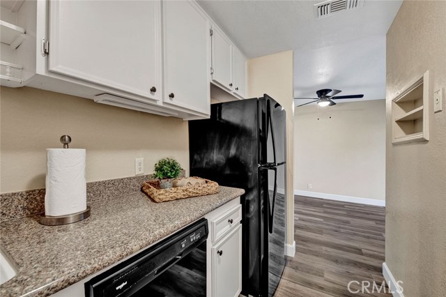 Image 14 for 420 Villa CT #105