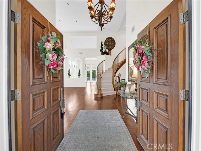 125 Heath Meadow Place, Simi Valley CA: https://media.crmls.org/medias/ff5efab4-e599-4ae4-8f0c-83a2e0007cbe.jpg