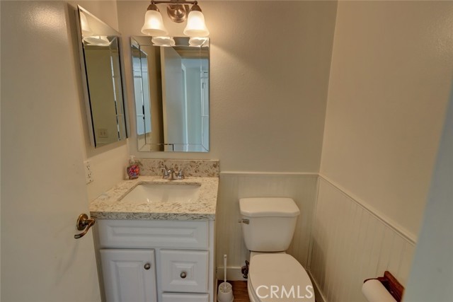 17077 Los Modelos Street, Fountain Valley CA: https://media.crmls.org/medias/ff6104bb-0445-4cc7-9c30-a5e295e54467.jpg