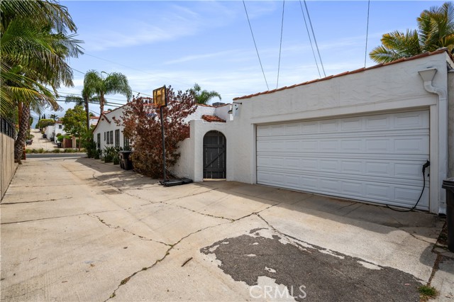 Detail Gallery Image 34 of 38 For 5022 E Broadway, Long Beach,  CA 90803 - 2 Beds | 2 Baths