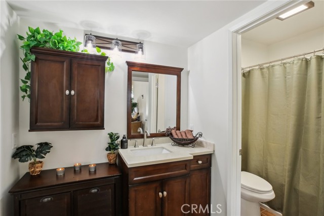 25761 Le Parc, Lake Forest CA: https://media.crmls.org/medias/ff63103e-5786-4889-a83f-c0d6d040c7b7.jpg