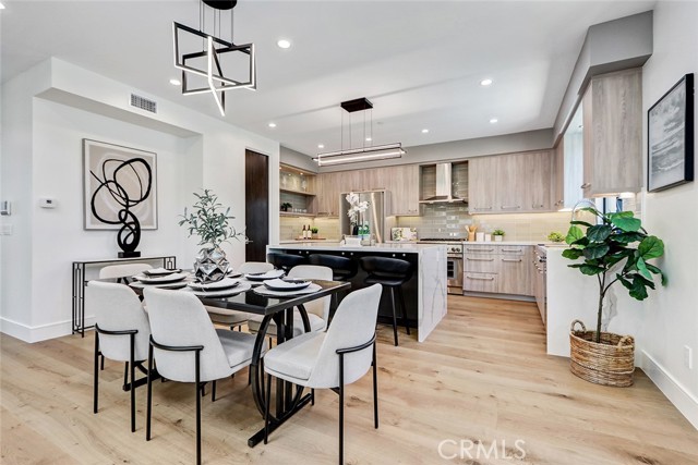 Detail Gallery Image 5 of 44 For 2005 Mathews Ave a,  Redondo Beach,  CA 90278 - 4 Beds | 5 Baths