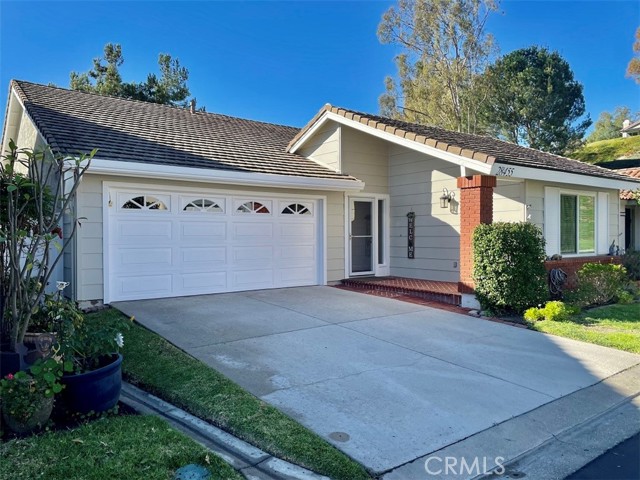 Front Image Thumbnail for CROC25271800