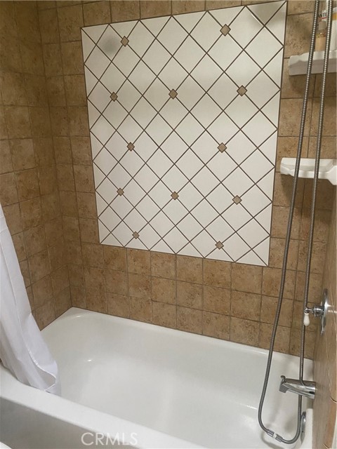 Detail Gallery Image 25 of 46 For 19453 Mountain Meadow North, Hidden Valley Lake,  CA 95467 - 3 Beds | 2 Baths