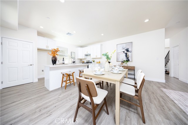 MLS #WS25265399 image #9