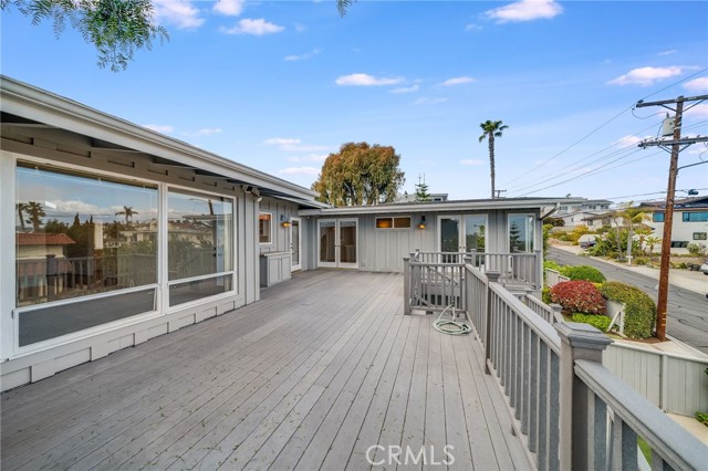 33932 Granada Drive, Dana Point CA: https://media.crmls.org/medias/ff65e119-a687-4ef9-b2b2-ec8427199835.jpg