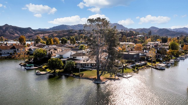 Detail Gallery Image 4 of 50 For 4059 Mariner Cir, Westlake Village,  CA 91361 - 4 Beds | 3 Baths