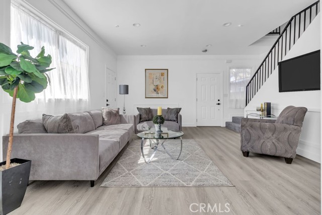 2032 E Stockwell, Compton CA: https://media.crmls.org/medias/ff6774fb-8458-48b0-b288-b0ba9fe19bd7.jpg