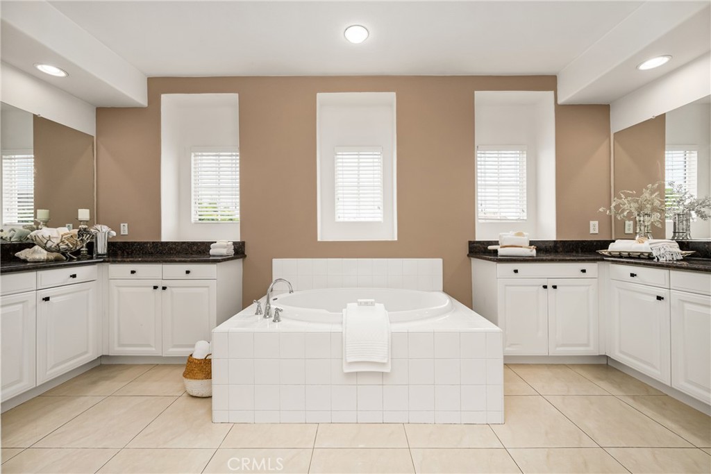 MLS #PW25118693 img 39