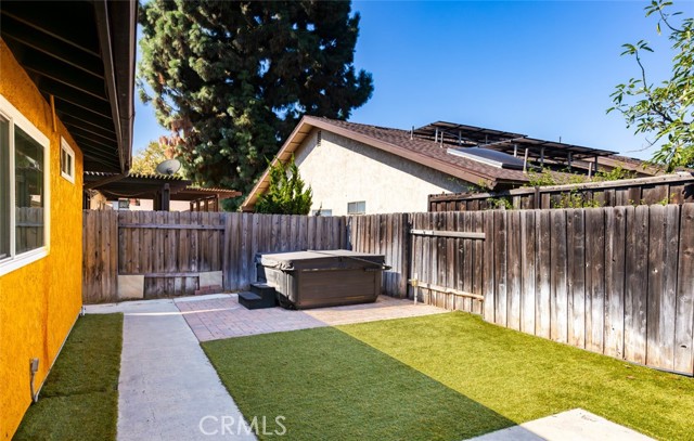 262 S La Linda Drive, Orange CA: https://media.crmls.org/medias/ff68073d-1ddd-4384-ae0f-9244f6694416.jpg