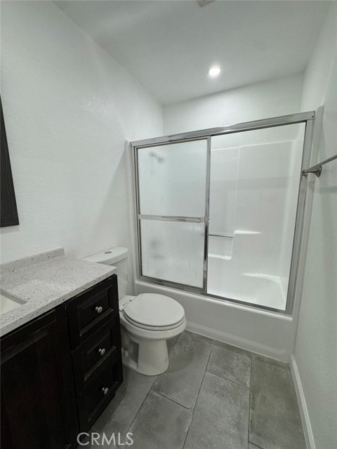 15012 Chuparosa, Victorville CA: https://media.crmls.org/medias/ff681e71-f1c6-48f9-ab77-a86694306589.jpg