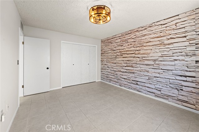 25869 Sandy Lodge Road, Menifee CA: https://media.crmls.org/medias/ff694503-1d9f-49be-a2cf-a9f43af2f741.jpg