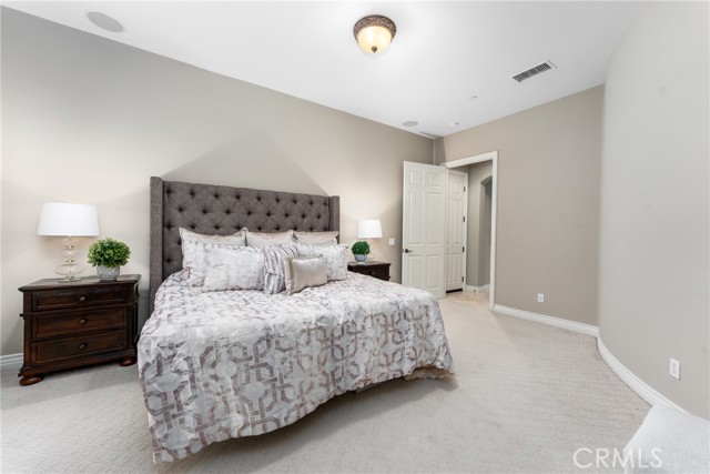 Detail Gallery Image 32 of 72 For 19782 Red Roan Ln, Yorba Linda,  CA 92886 - 6 Beds | 5/1 Baths