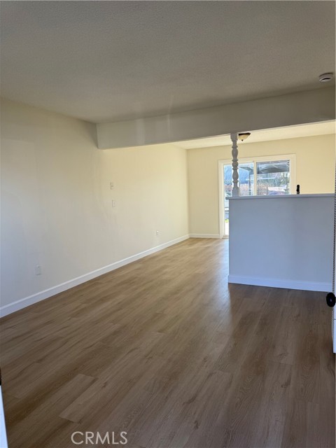 Detail Gallery Image 4 of 25 For 558 S Benjamin, Rialto,  CA 92376 - 1 Beds | 1 Baths