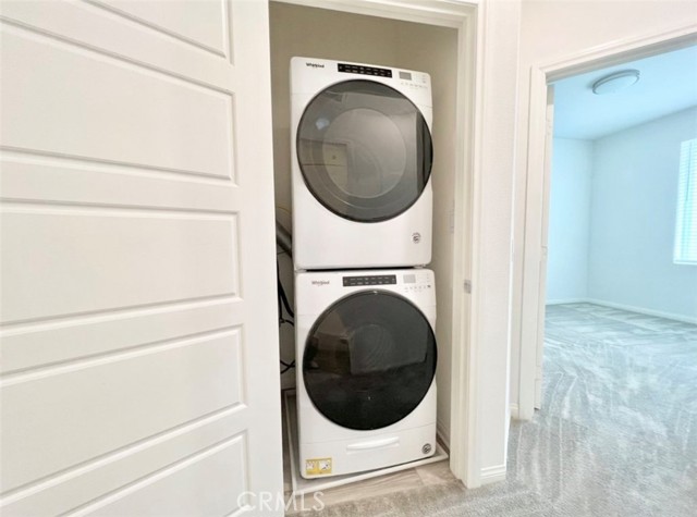 150 Unity, Irvine CA: https://media.crmls.org/medias/ff6a5d72-aa9e-47b5-8418-1fd2be4ad13c.jpg