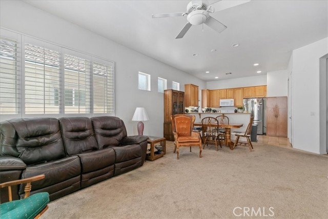 Detail Gallery Image 12 of 33 For 1664 Landmark Way, Hemet,  CA 92223 - 2 Beds | 2 Baths