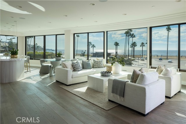 Detail Gallery Image 3 of 30 For 3000 Breakers Dr, Corona Del Mar,  CA 92625 - 3 Beds | 2/2 Baths