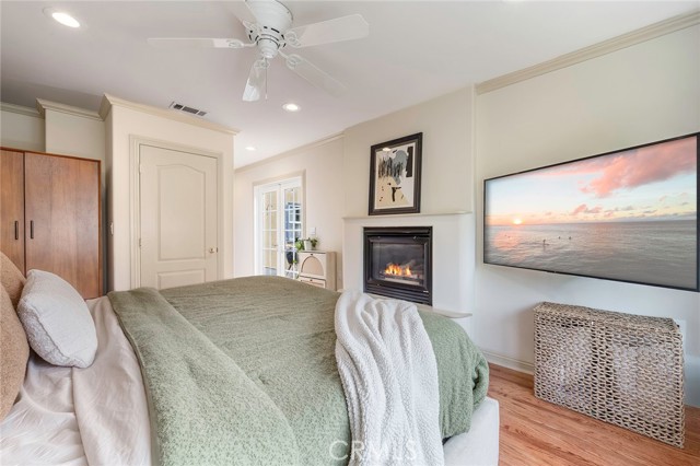 Image 23 of 34 For 3755 Olive  