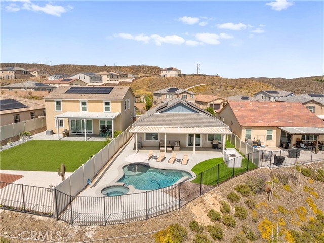 Detail Gallery Image 2 of 52 For 45105 Quicksilver, Lake Elsinore,  CA 92532 - 4 Beds | 2 Baths