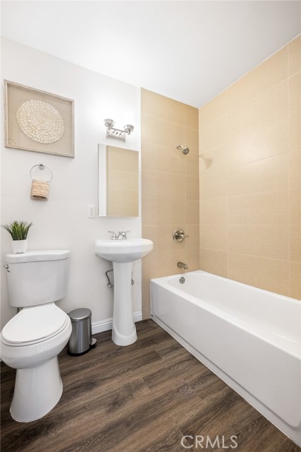 Detail Gallery Image 34 of 37 For 31 N Parkwood, Pasadena,  CA 91107 - – Beds | – Baths