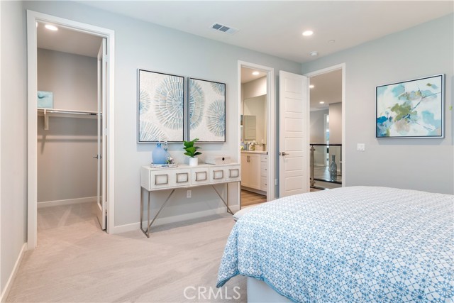 Detail Gallery Image 33 of 39 For 6509 Canyon Oaks Dr, Simi Valley,  CA 93063 - 5 Beds | 5/1 Baths