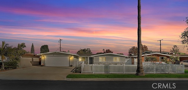 Image 3 for 240 Wake Forest Rd, Costa Mesa, CA 92626