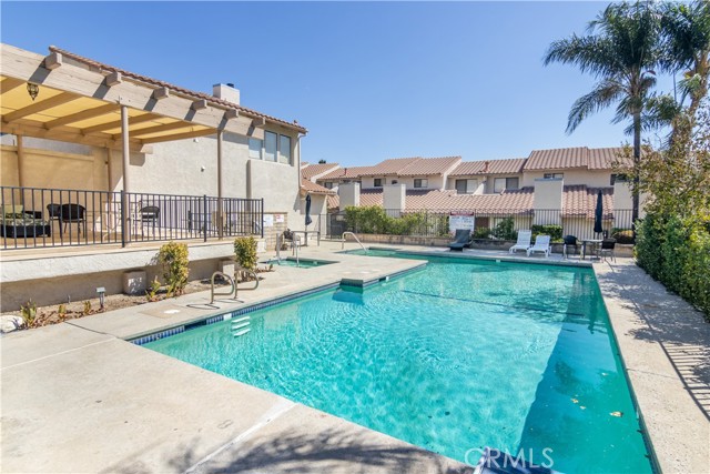 Detail Gallery Image 25 of 25 For 10444 Canoga Ave #27,  Chatsworth,  CA 91311 - 3 Beds | 2/1 Baths