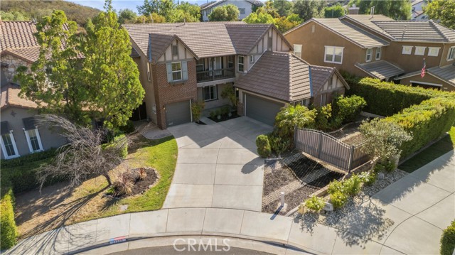 27123 Coral Bells Way, Murrieta CA: https://media.crmls.org/medias/ff6c600d-ab33-4dad-ae10-0456ef73555f.jpg