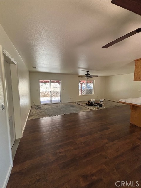 Detail Gallery Image 13 of 31 For 5615 Silver Strand Fall, Mariposa,  CA 95338 - 3 Beds | 2 Baths