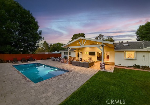 843 Encino Vista Drive, Thousand Oaks CA: https://media.crmls.org/medias/ff6d1c44-68d9-4740-b4cc-63c43fbaf762.jpg