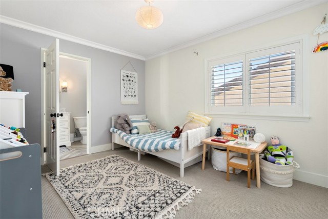 Ff6d3284 9942 47a2 Bcc5 E29b7e417d96