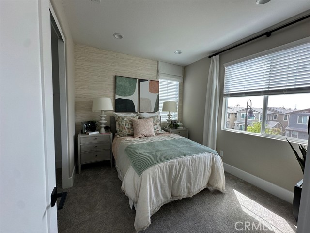 Detail Gallery Image 13 of 21 For 6600 Gotto Ln., Fontana,  CA 92336 - 4 Beds | 3 Baths