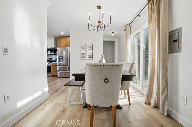 Detail Gallery Image 23 of 64 For 27981 Lakes Edge Rd, Lake Arrowhead,  CA 92352 - 4 Beds | 4/1 Baths