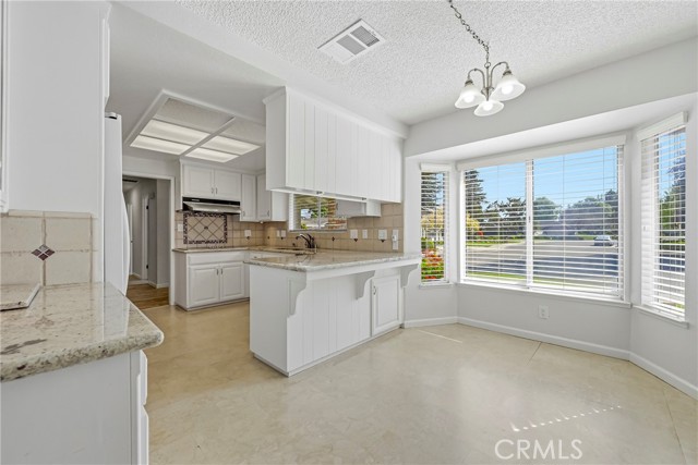 Detail Gallery Image 19 of 63 For 2411 Bluegrass Ln, Merced,  CA 95340 - 4 Beds | 3 Baths