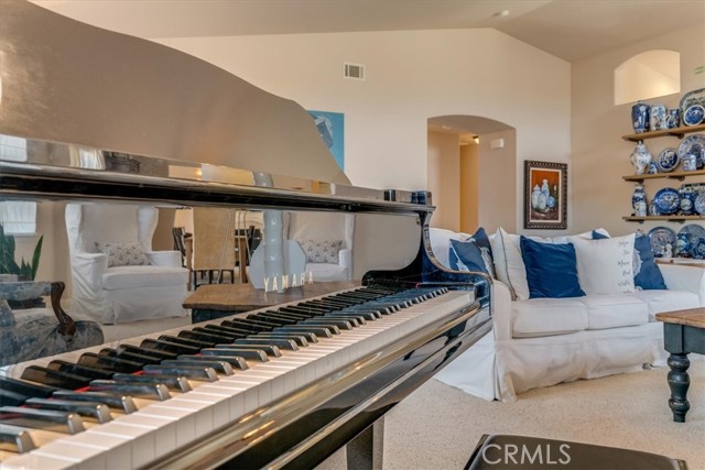 Detail Gallery Image 12 of 48 For 270 S Tejas, Nipomo,  CA 93444 - 4 Beds | 2 Baths