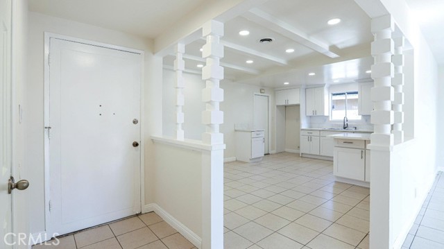 Detail Gallery Image 13 of 46 For 2910 W Cubbon, Santa Ana,  CA 92704 - 3 Beds | 2 Baths