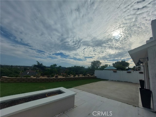 Detail Gallery Image 12 of 55 For 2297 Levante St., Carlsbad,  CA 92009 - 6 Beds | 4 Baths