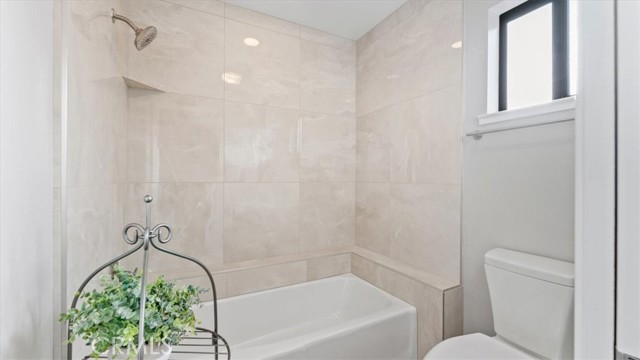 29 Zepher Way, Oroville CA: https://media.crmls.org/medias/ff6fed57-a6f0-498a-80bd-4677afe1d4a1.jpg
