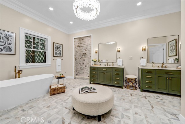 1215 Wentworth, Pasadena CA: https://media.crmls.org/medias/ff7010d2-fb42-4440-aecc-b2bbed6b637b.jpg