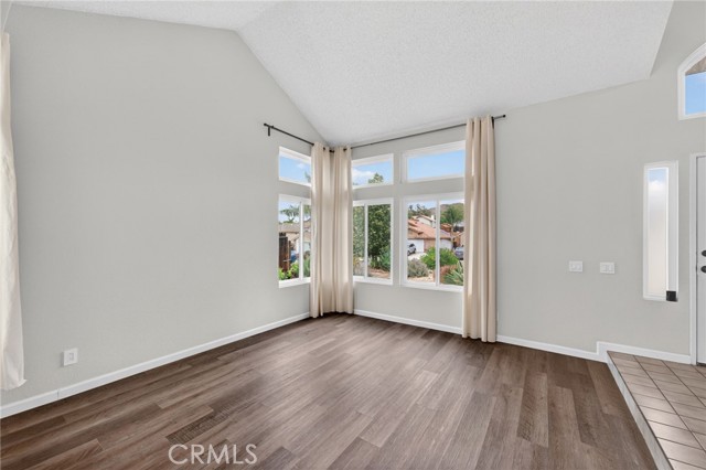 Image 7 of 68 For 22425 Shore View Court