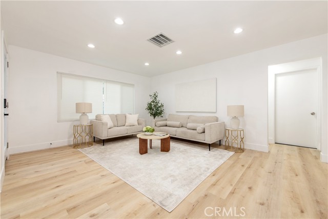 Detail Gallery Image 19 of 35 For 5224 Hallowell, Temple City,  CA 91780 - 4 Beds | 4 Baths