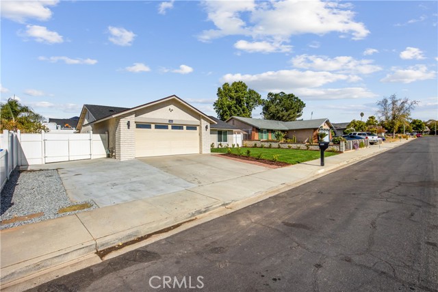 Detail Gallery Image 3 of 25 For 25306 Judith Pl, Moreno Valley,  CA 92553 - 3 Beds | 2 Baths