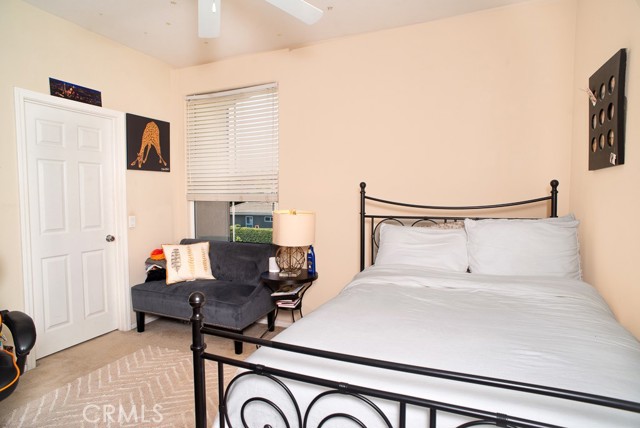 Detail Gallery Image 13 of 24 For 22152 Altair Ln, Valencia,  CA 91390 - 5 Beds | 3/1 Baths