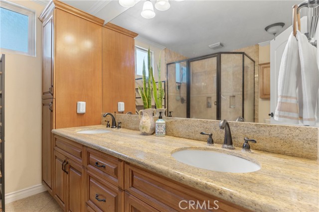 Detail Gallery Image 27 of 33 For 11728 Doral Ave, Porter Ranch,  CA 91326 - 4 Beds | 2 Baths